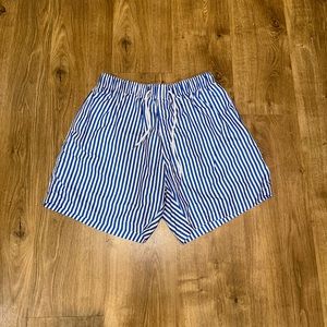Boarded swim trunks